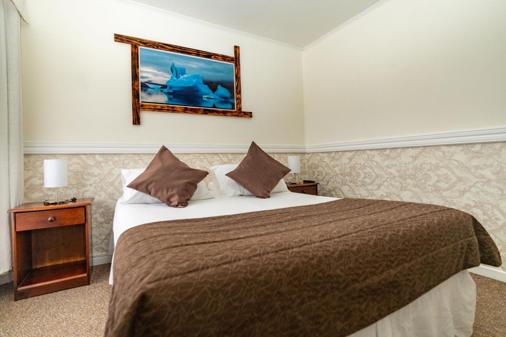 Darwin Hotel Пуэрто-Наталес Экстерьер фото